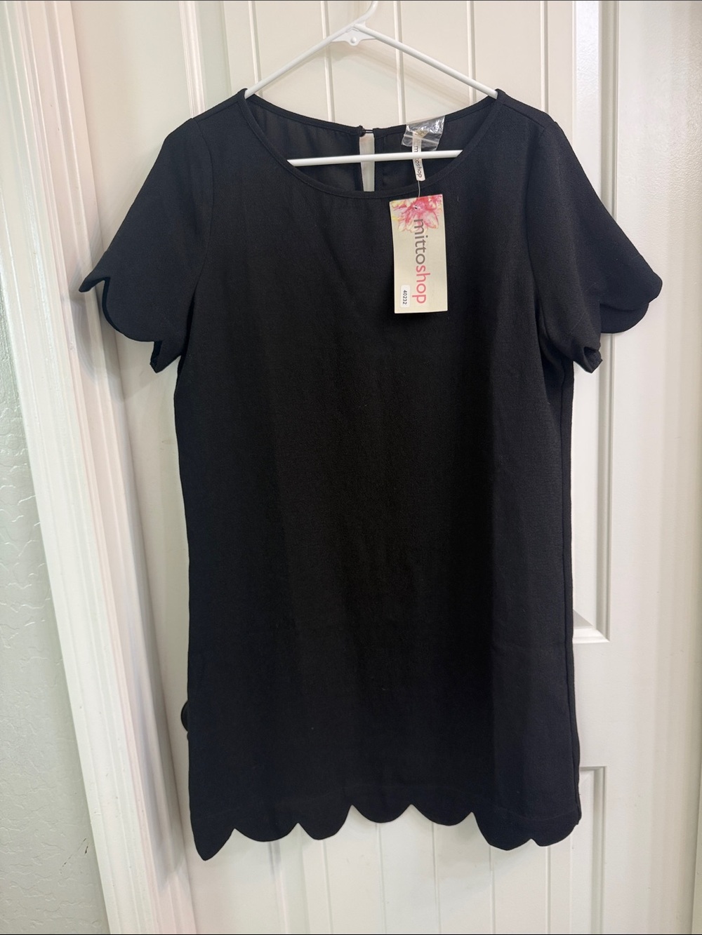 Mittoshop Scallop Hem Black Short Sleeve Dress - sz L